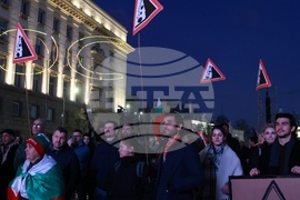 Протест под надслов: „Оставка! Вън Пеевски и Борисов от властта“