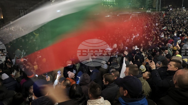 Peaceful Demonstrations Are Fundamental Right in All Democratic Countries, EC Spokesperson Comments on Events in Bulgaria
