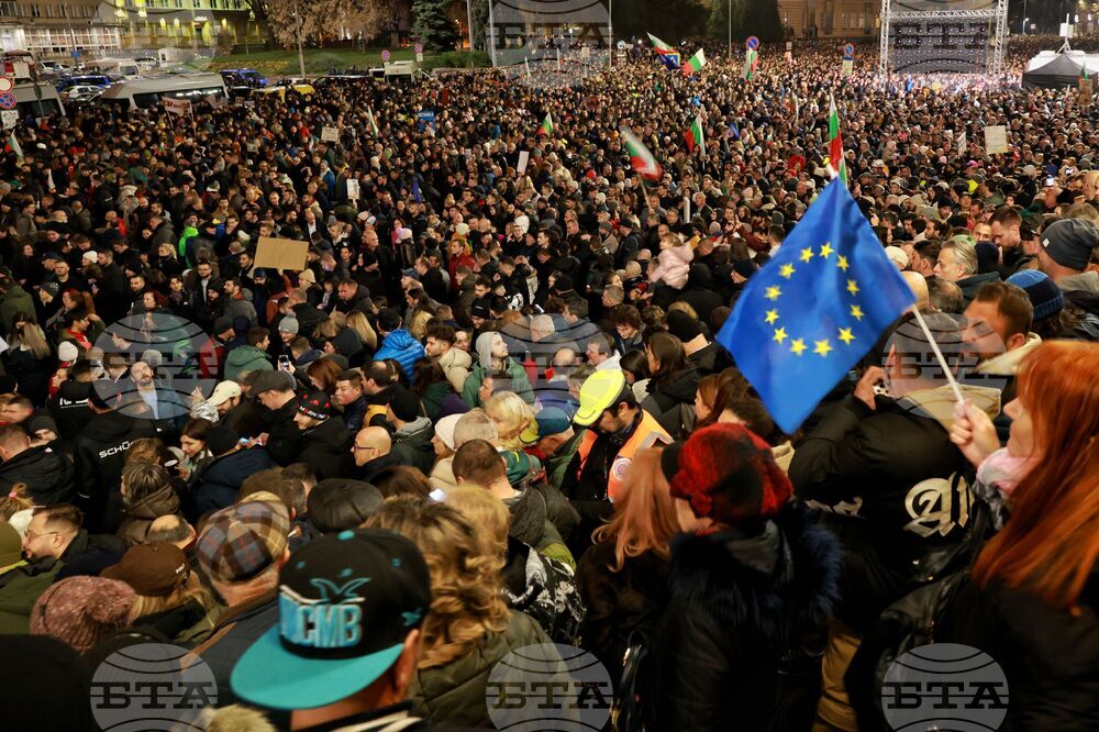 Когато се вземат решения, които компрометират нашето бъдеще, ние ще сме на площада, заявиха от Инициативен комитет "Бъдеще в България"