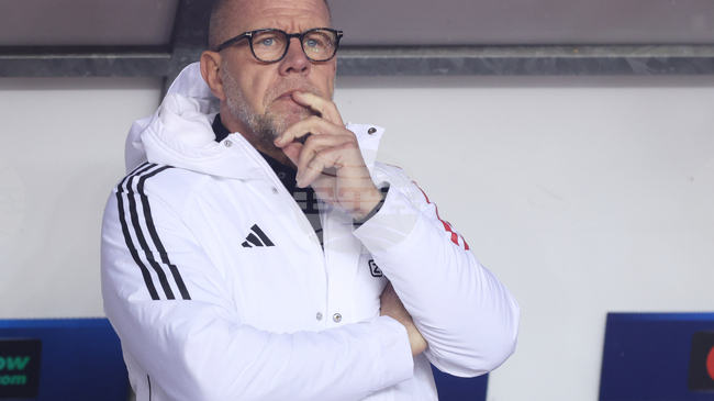 Нидерландският гранд Аякс (Амстердам) взе решение да утвърди Фред Грим за постоянен старши треньор