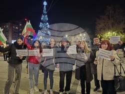 Свищов- граждански протест- площад „Алеко“