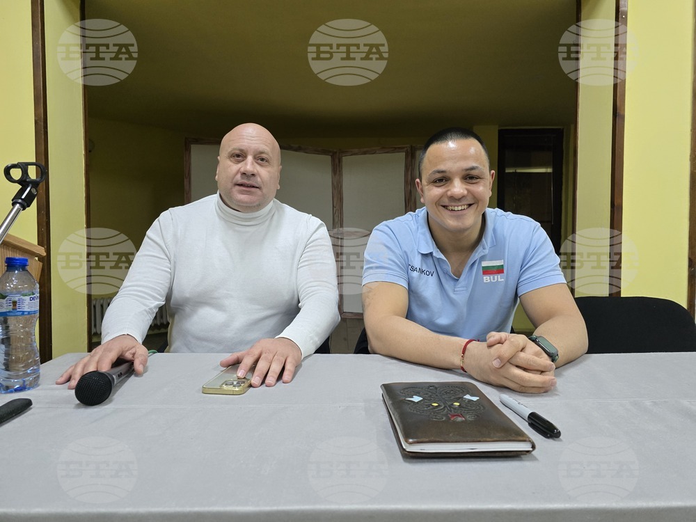 Филм за преплуването на Северния канал от Цанко Цанков беше представен в Панагюрище