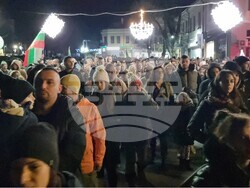 Шумен - протест - искане за оставка на правителството