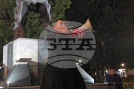 Ловеч - протест с искане за оставка на правителството