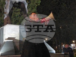 Ловеч - протест с искане за оставка на правителството