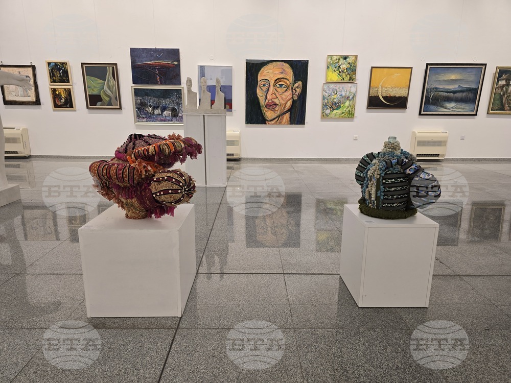 Пловдив - годишна изложба на Дружеството на пловдивските художници - откриване