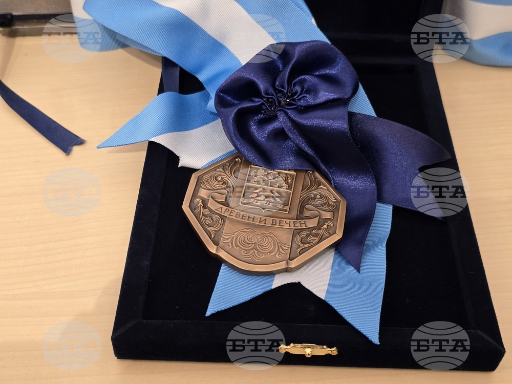 Пловдив - годишна изложба на Дружеството на пловдивските художници - откриване