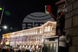 Протест под надслов: „Оставка! Вън Пеевски и Борисов от властта“