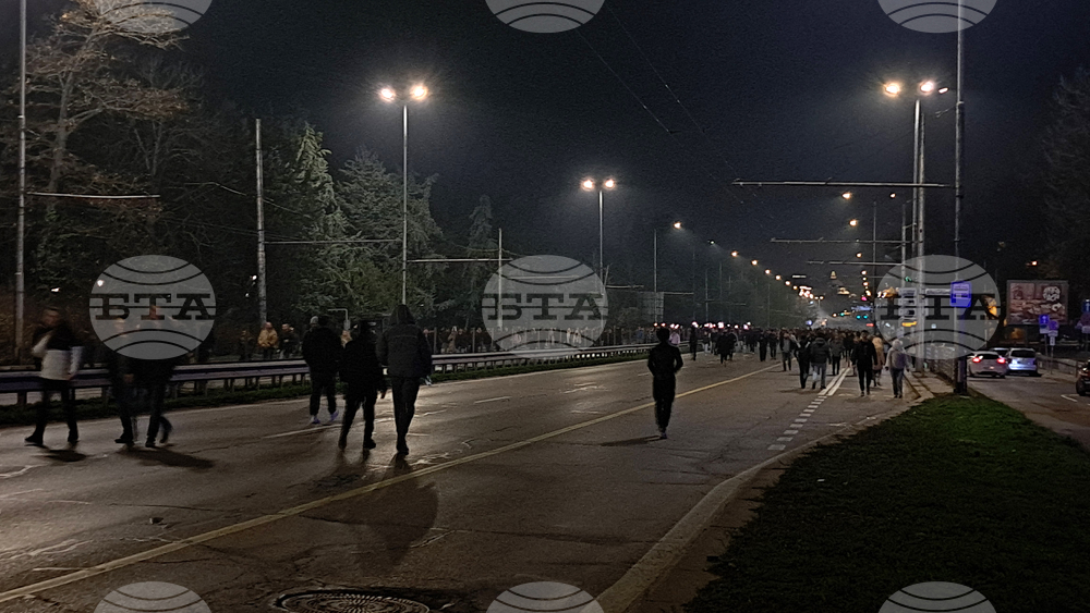 Бул. "Цариградско шосе" - протестиращи срещу правителството