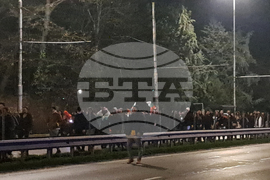 Бул. "Цариградско шосе" - протестиращи срещу правителството