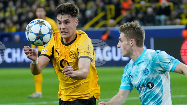 Челси има опция да си върне аржентинеца Аарон Анселмино от Борусия Дортмунд още през януари