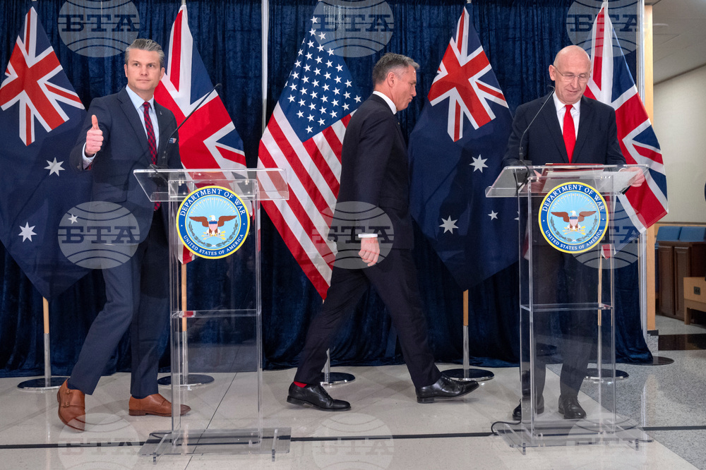 APTOPIX US Australia Britain Hegseth