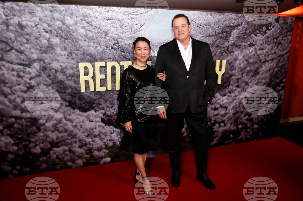 Britain Rental Family Photo Call