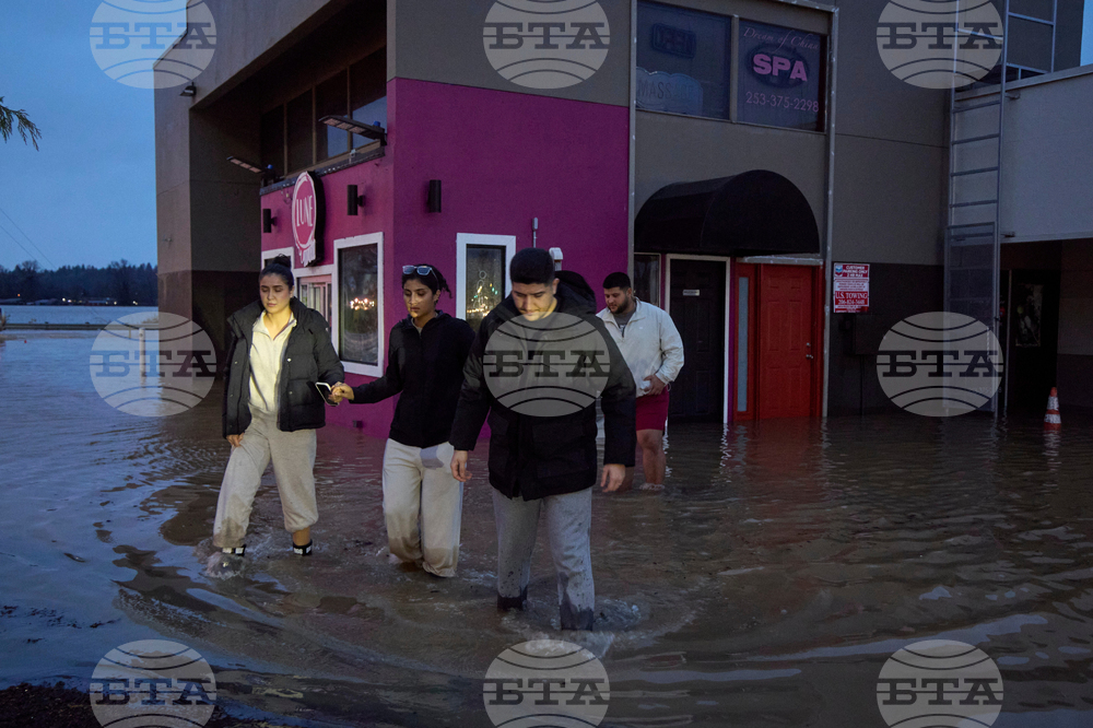 APTOPIX Extreme Weather Washington Flooding