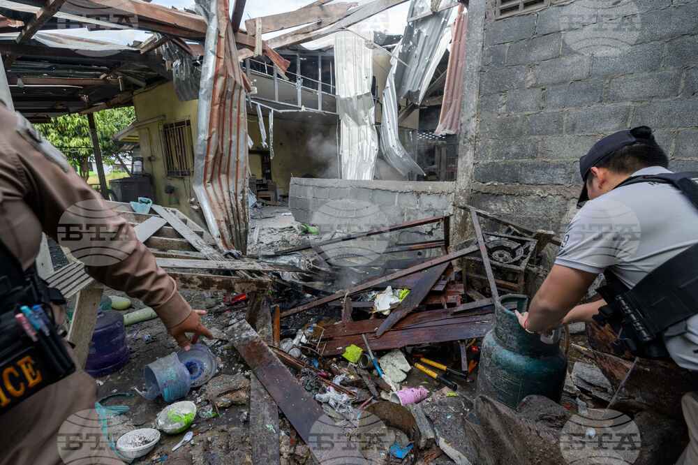 Военните действия в пограничния конфликт между Тайланд и Камбоджа продължават и тази сутрин