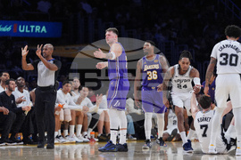 Spurs Lakers Basketball