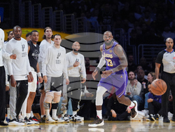 Spurs Lakers Basketball