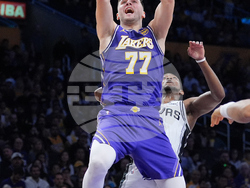 Spurs Lakers Basketball