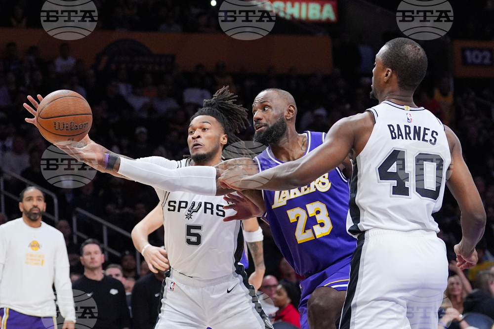 Spurs Lakers Basketball