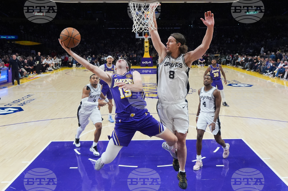 Spurs Lakers Basketball