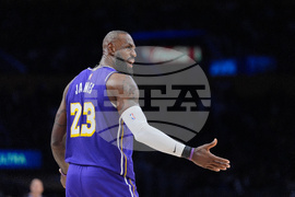 Spurs Lakers Basketball