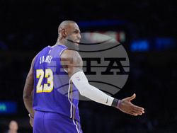 Spurs Lakers Basketball