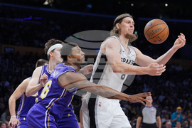 Spurs Lakers Basketball