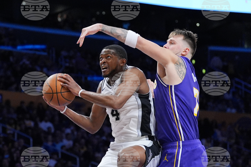 Spurs Lakers Basketball