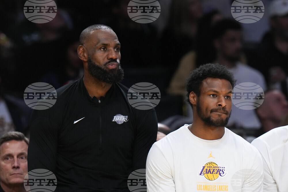 Spurs Lakers Basketball