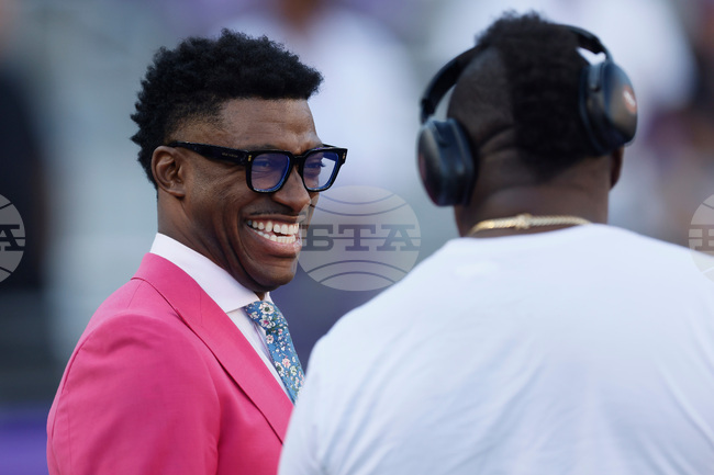 Football Fox-Griffin III