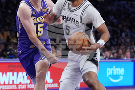 Spurs Lakers Basketball