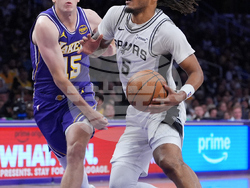 Spurs Lakers Basketball