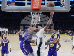 Spurs Lakers Basketball