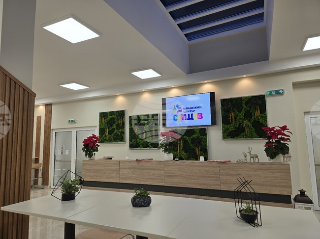 Приемна, посветена на политиките за подкрепа на младите хора в община Свищов, се организира в Младежкия център в града 