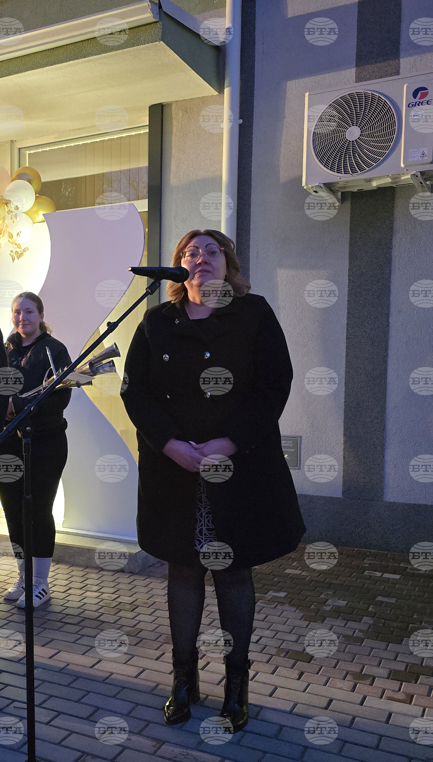 Свищов - Младежки център - откриване