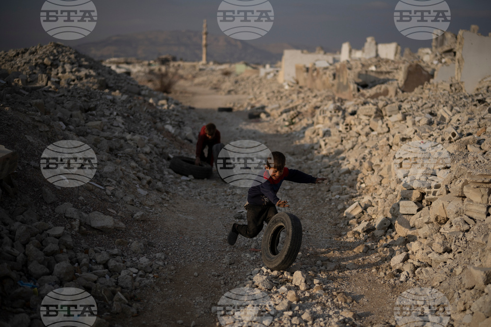 YE Joy 2025 Photo Gallery