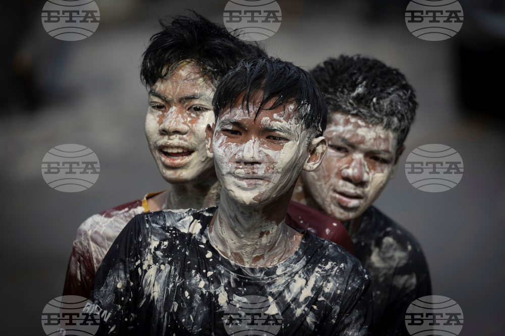 YE Joy 2025 Photo Gallery