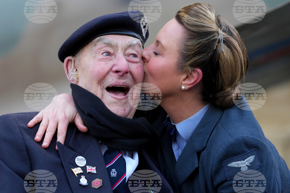 YE Joy 2025 Photo Gallery