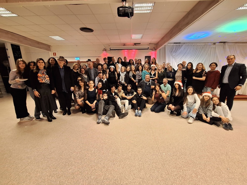 Празнична вечеря, организирана от Българската църковна общност „Св. Богородица“ в Малмьо, събра гости от Швеция и Дания