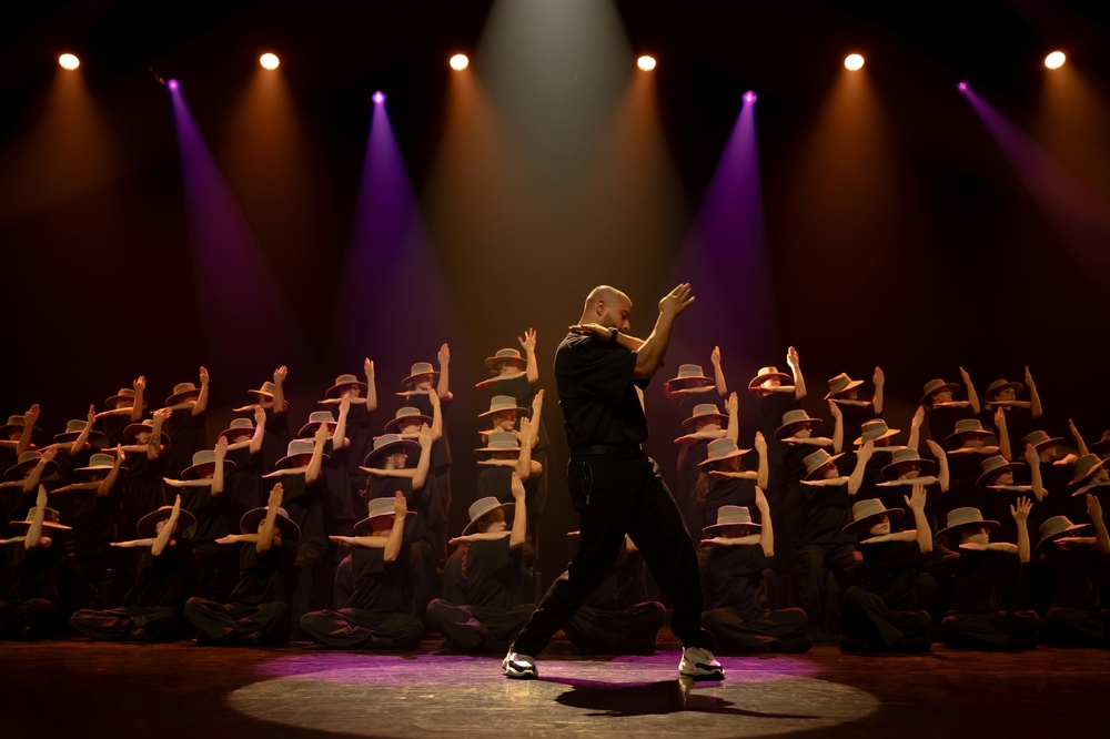 Sadeck Berrabah’s Murmuration Dance Show Comes to Bulgaria in 2026 