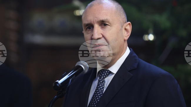 Днес думата има парламентът, каза президентът Румен Радев в отговор на въпрос за днешния вот на недоверие