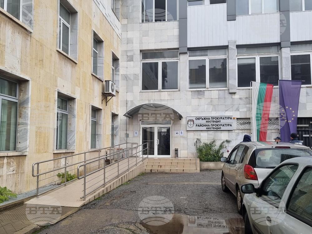 Мъж на 65 години е обвинен за блудство спрямо малолетно дете в Кюстендилско 