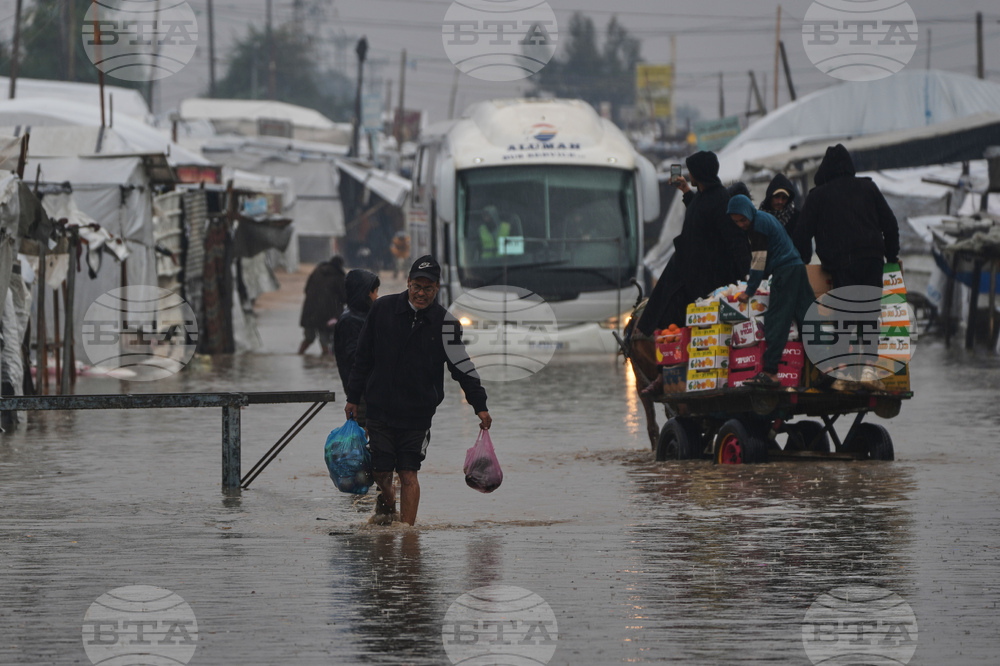 Властите в Газа предупредиха за хуманитарна катастрофа след бурята в Газа 