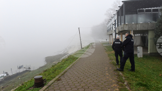 Арестуваха гражданин на Босна, свързан с преобръщането на лодка с мигранти в река Сава в Източна Хърватия, при което загинаха трима души