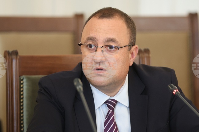 Парламентарната Комисия по регионална политика, благоустройство и местно самоуправление прие на първо четене Законопроекта за държавния бюджет за 2026 г.