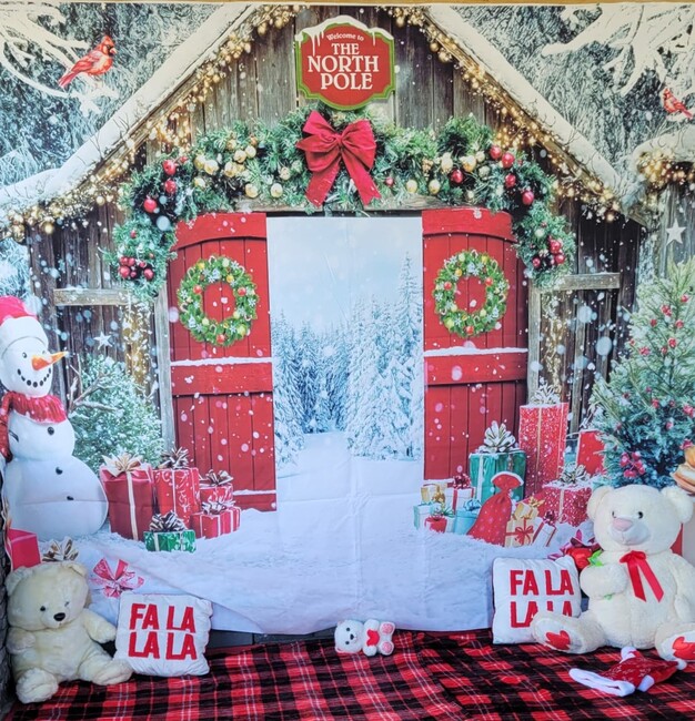 Клубен ден, посветен на зимните празници, се състоя в училището „Аз съм българче“ в Орландо, Флорида