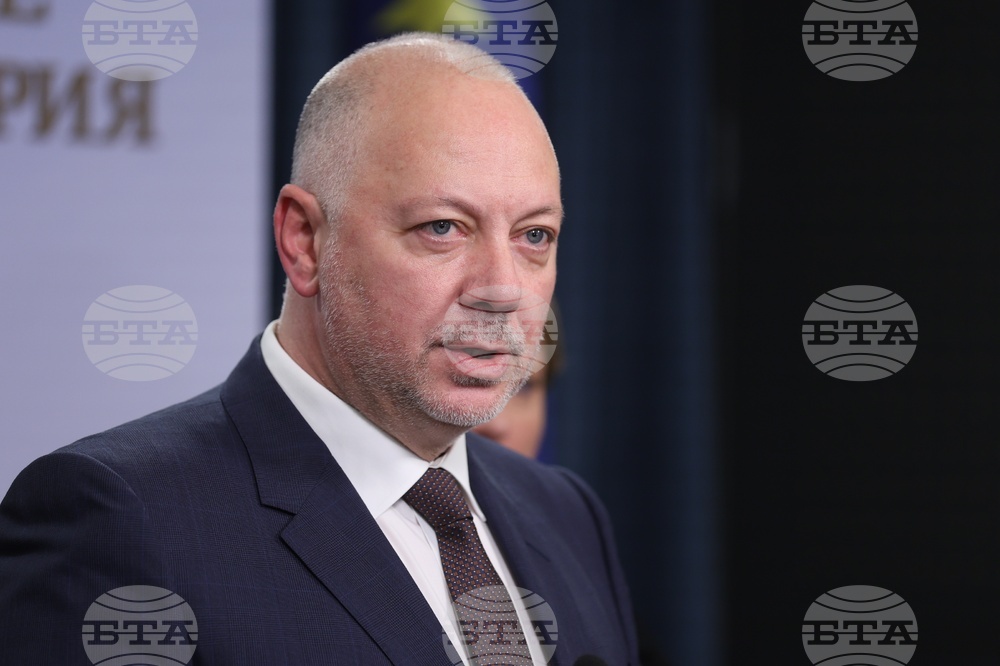 PM Says Budget Dispute Will Not Derail Eurozone Accession