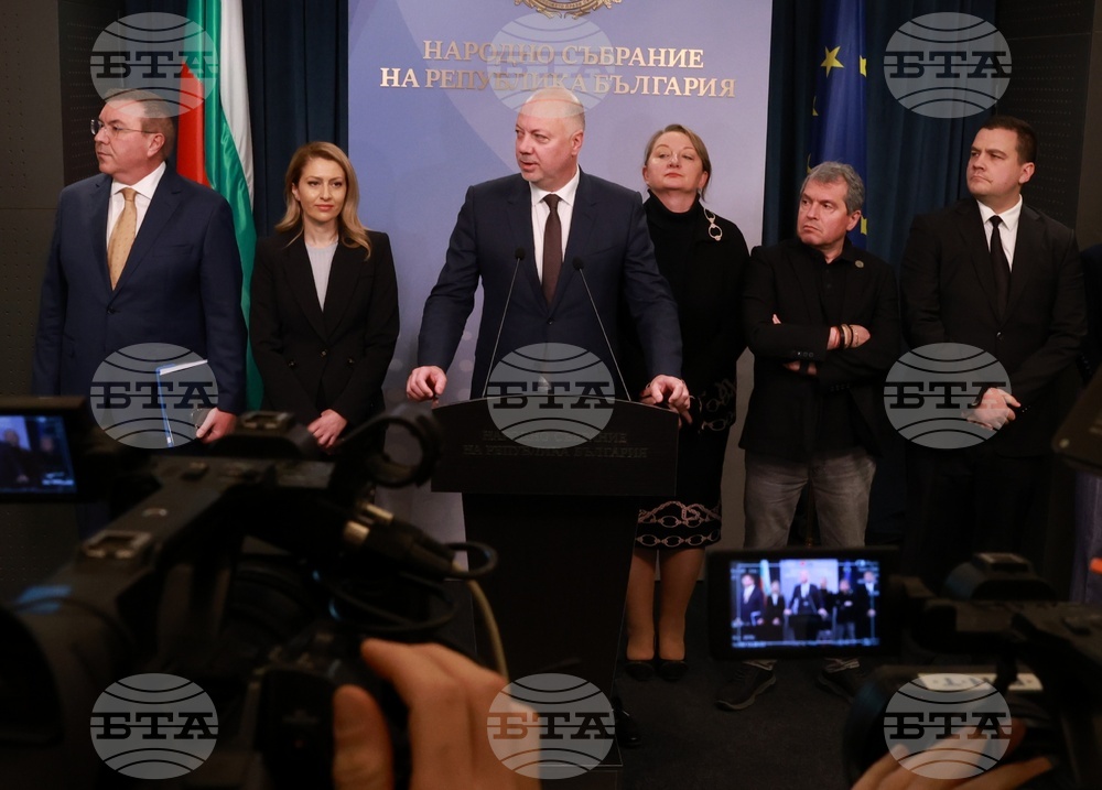 Zhelyazkov Cabinet Resigns