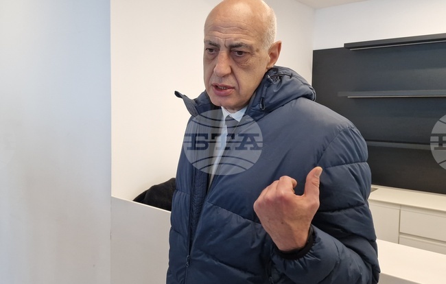 Операцията по изтегляне на танкера "Кайрос" започва утре, съобщиха от "Морска администрация"