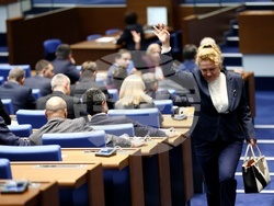 Народно събрание - заседание - вот на недоверие